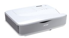 Acer U5330W DLP/3D/1280x800 WXGA/3300 ANSI/18000:1/VGA,2xHDMI,USB,RJ45/repro 1x16W/4,6 Kg/Ultra Short Throw
